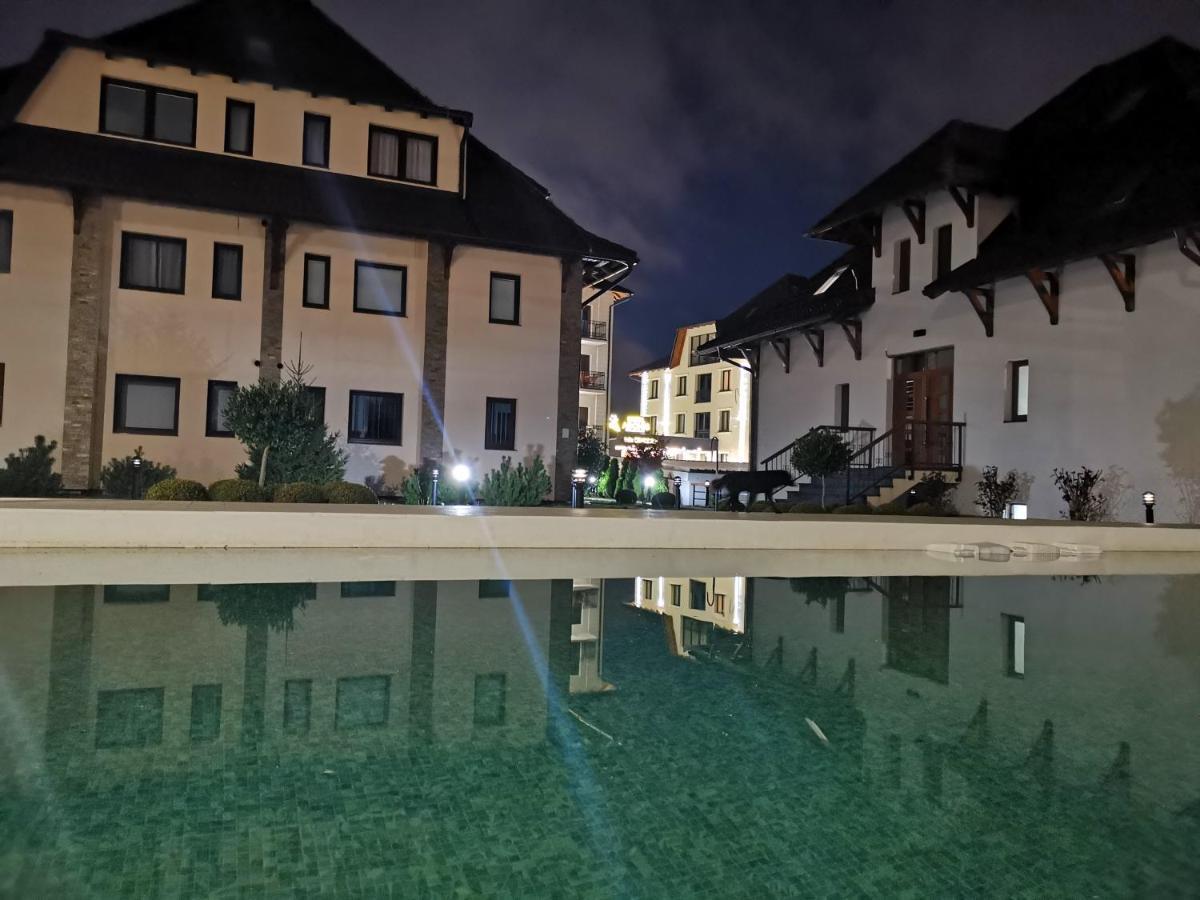 Apartment Hills Afrodita Moon